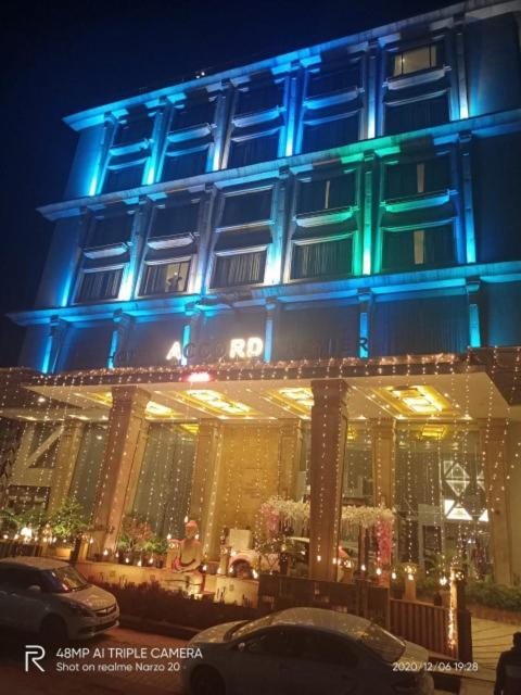 Raigarh Hotel Accord Premier מראה חיצוני תמונה