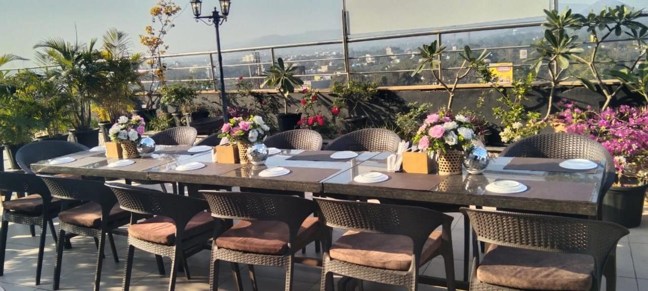 Raigarh Hotel Accord Premier מראה חיצוני תמונה