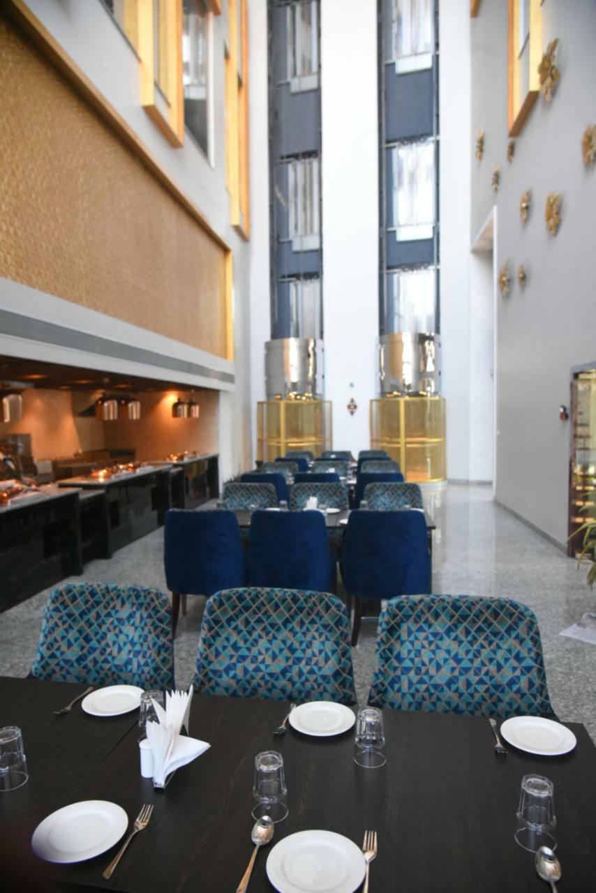 Raigarh Hotel Accord Premier מראה חיצוני תמונה