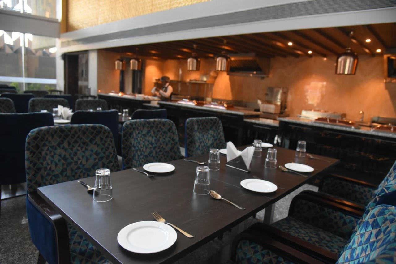 Raigarh Hotel Accord Premier מראה חיצוני תמונה